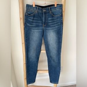 Grace & Lace Waist Shapers Medium Wash Skinny Jeans Size 10